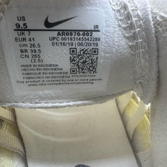 Nike Air Max Plus Phantom Silver AR0970-002 Women Shoe Size 9.5 Walking Gym - Picture 7 of 7